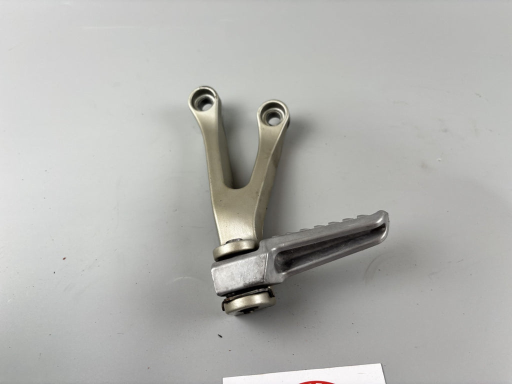 Kawasaki ZX6R ZX636 A 2002 Fußraste Soziusfußraste Foot Hanger Step links left