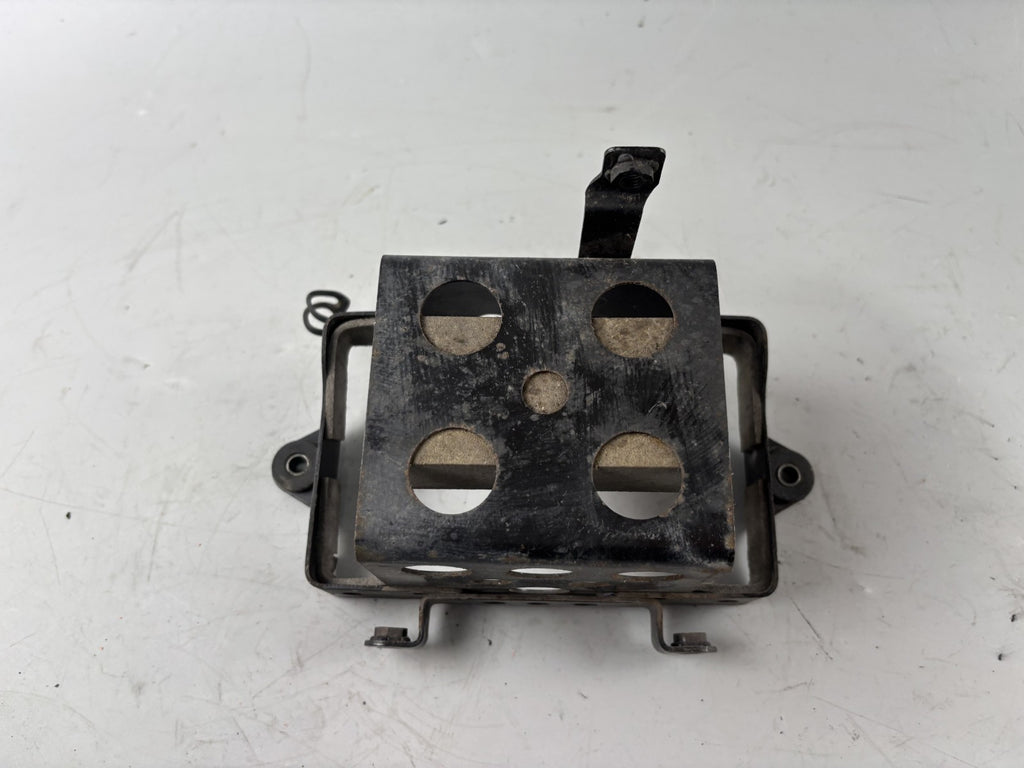 Suzuki GSX 750 AE Inazuma Batteriefach Batteriekasten