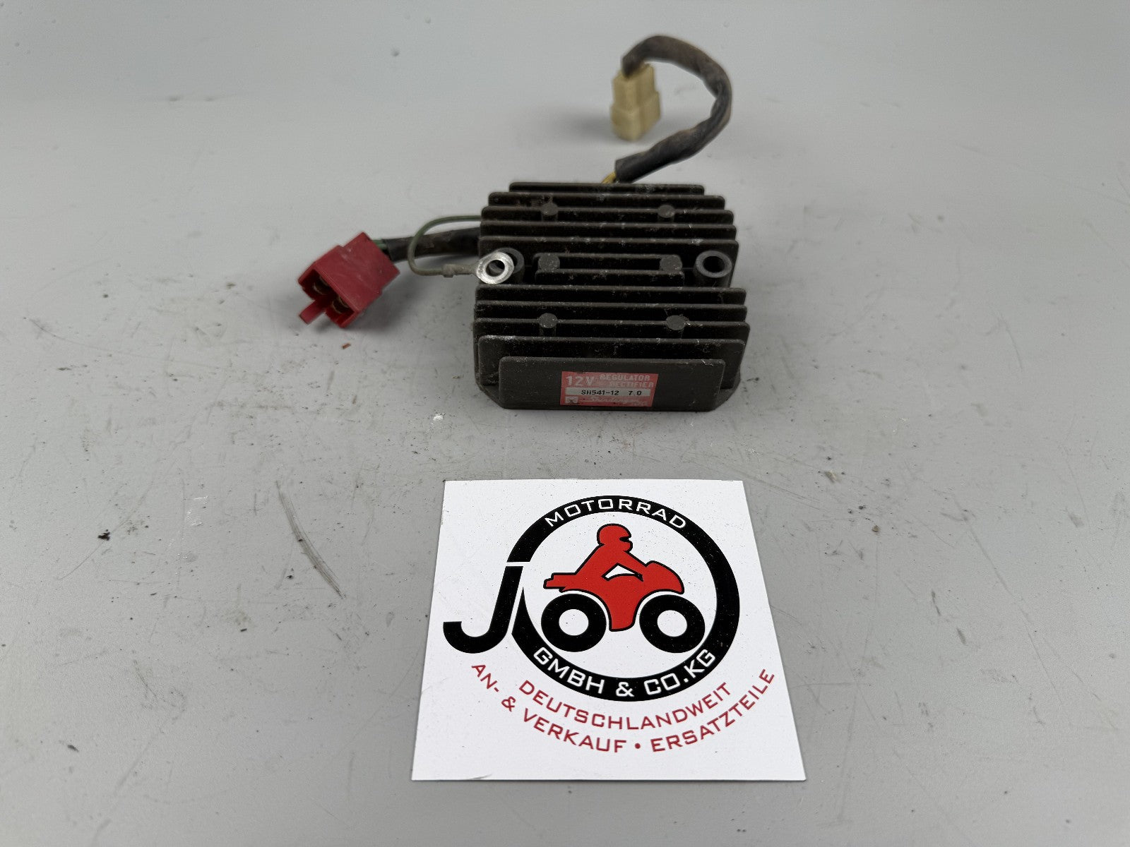 Honda CBR 600 F PC19 Gleichrichter Spannungsregler Electric