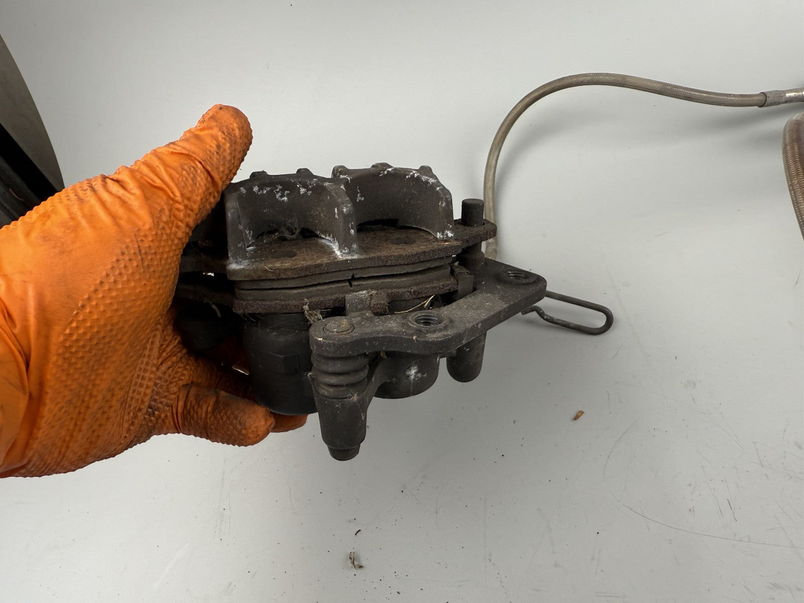 Suzuki GSX750 AE Inazuma Bremse Bremsanlage Brake Sattel Pumpe vorn front
