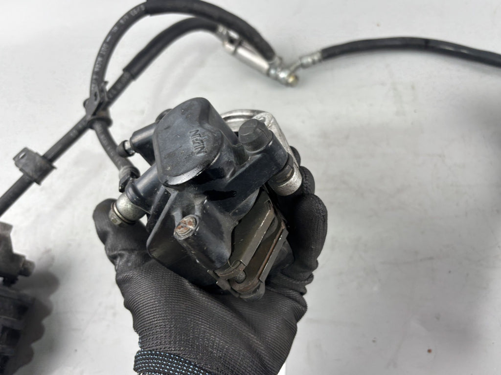Suzuki RF 600 R GN76A Bremsanlage Bremse Brake Sattel Pumpe vorne front