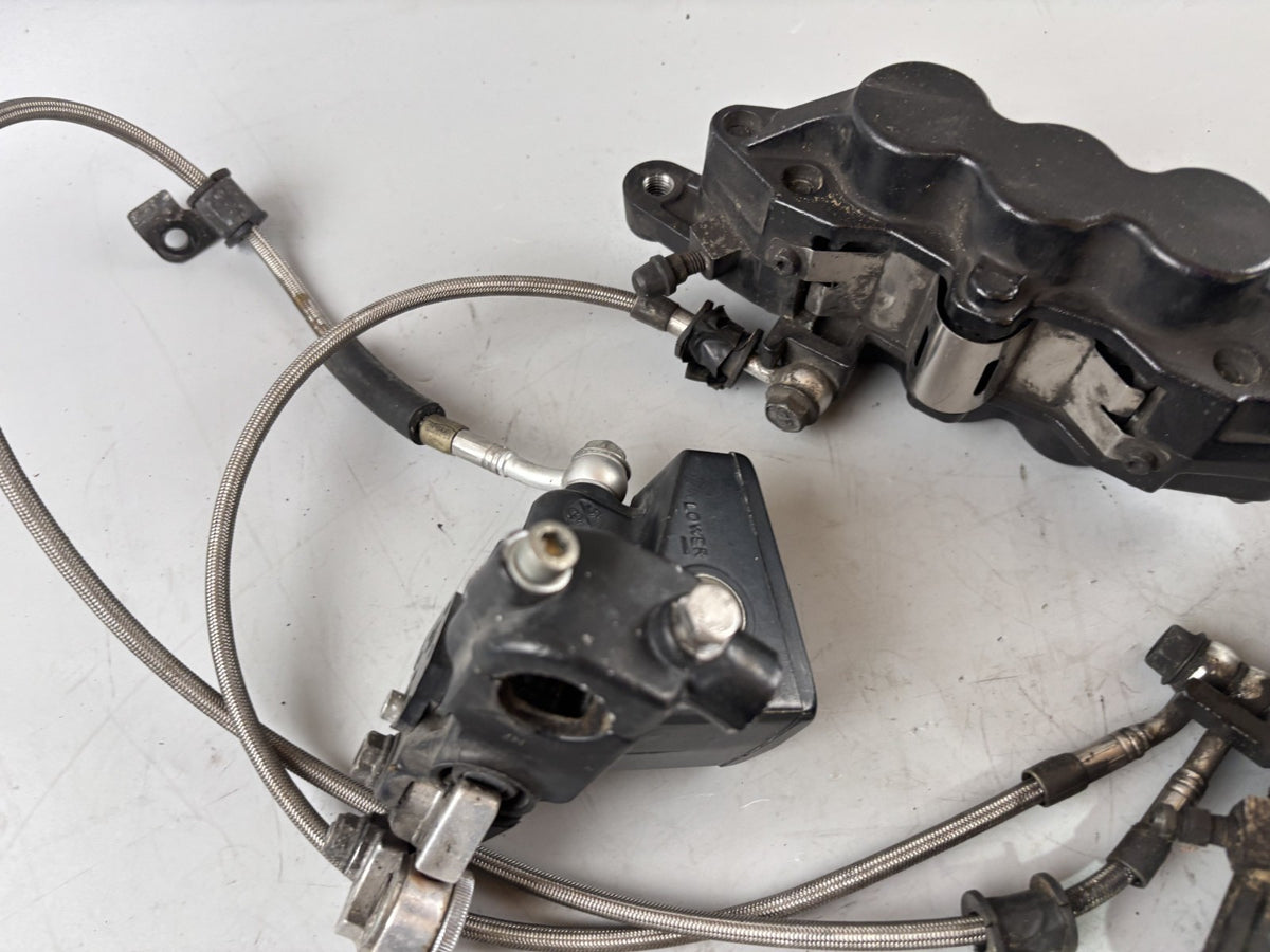 Suzuki GSX-R 1100 W GU75C Bremsanlage Bremse Brake Sattel Pumpe hinten back