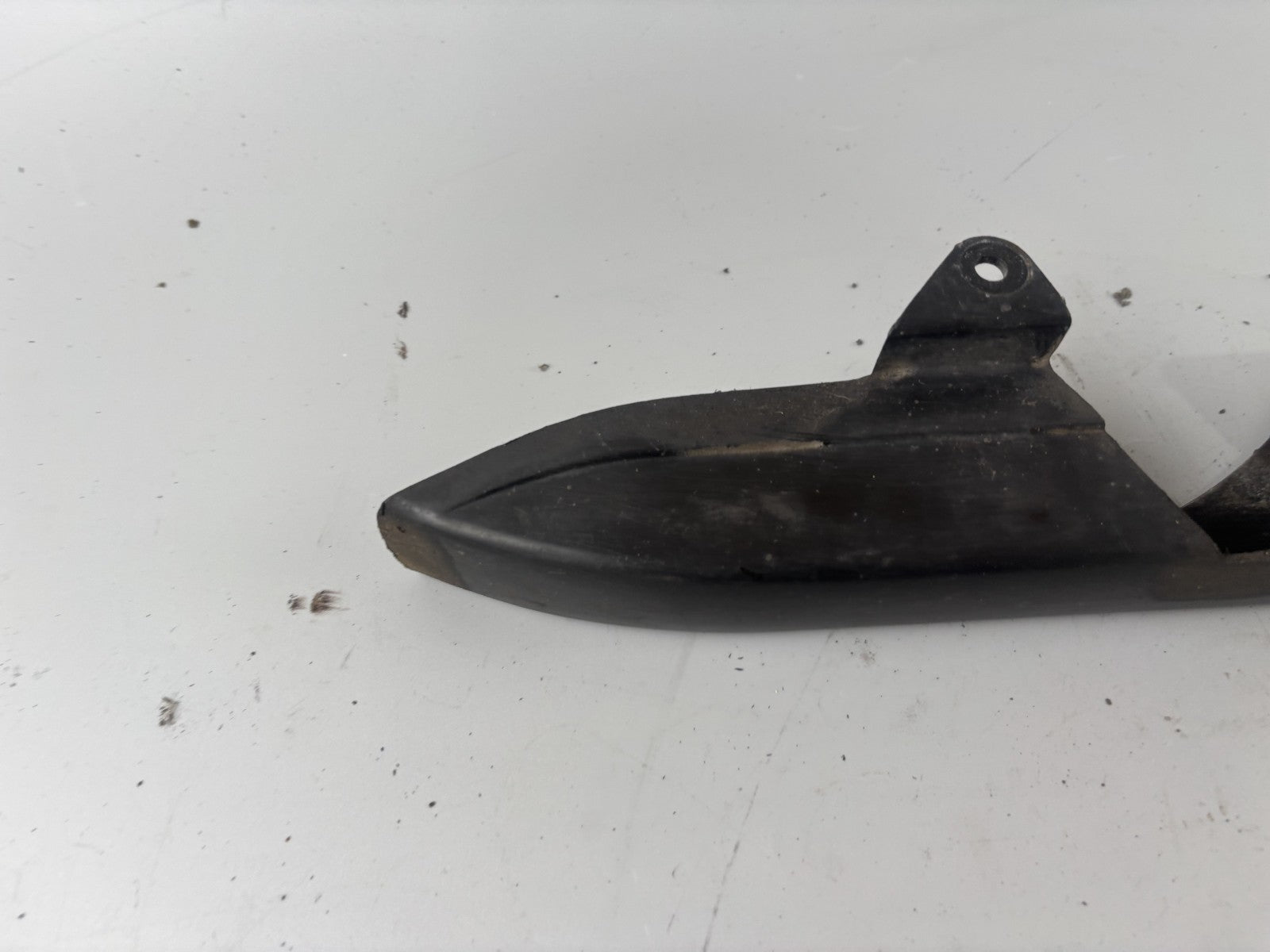 Kawasaki BN125A EL125 Eliminator Kettenschutz Chain Deckel Abdeckung Protect