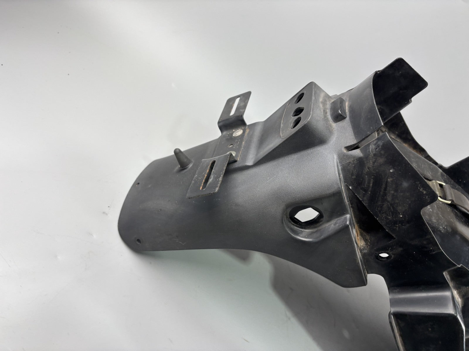 Suzuki GSX 750 F AK11 Radlauf Spritzschutz Cover Verkleidung Fender Innen