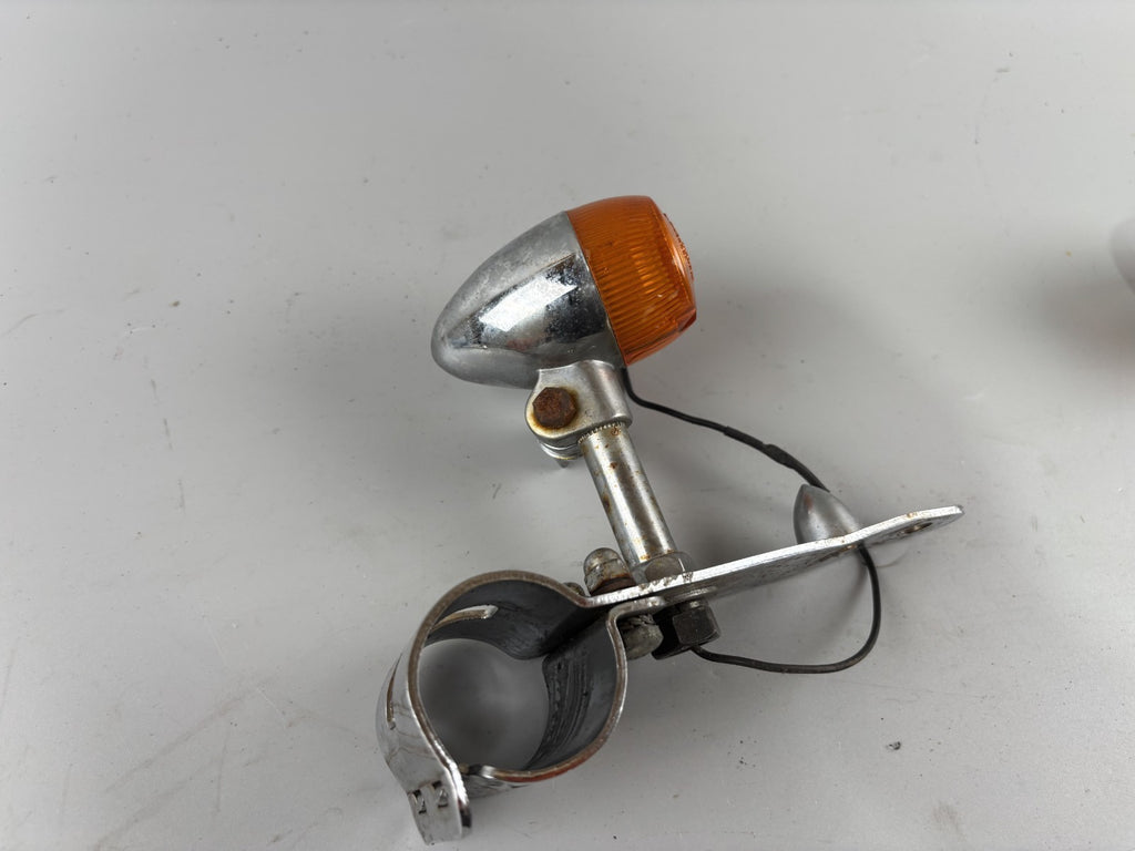 Honda CX500 C PC01 Güllepumpe Blinker turn Signal Holder Halterung