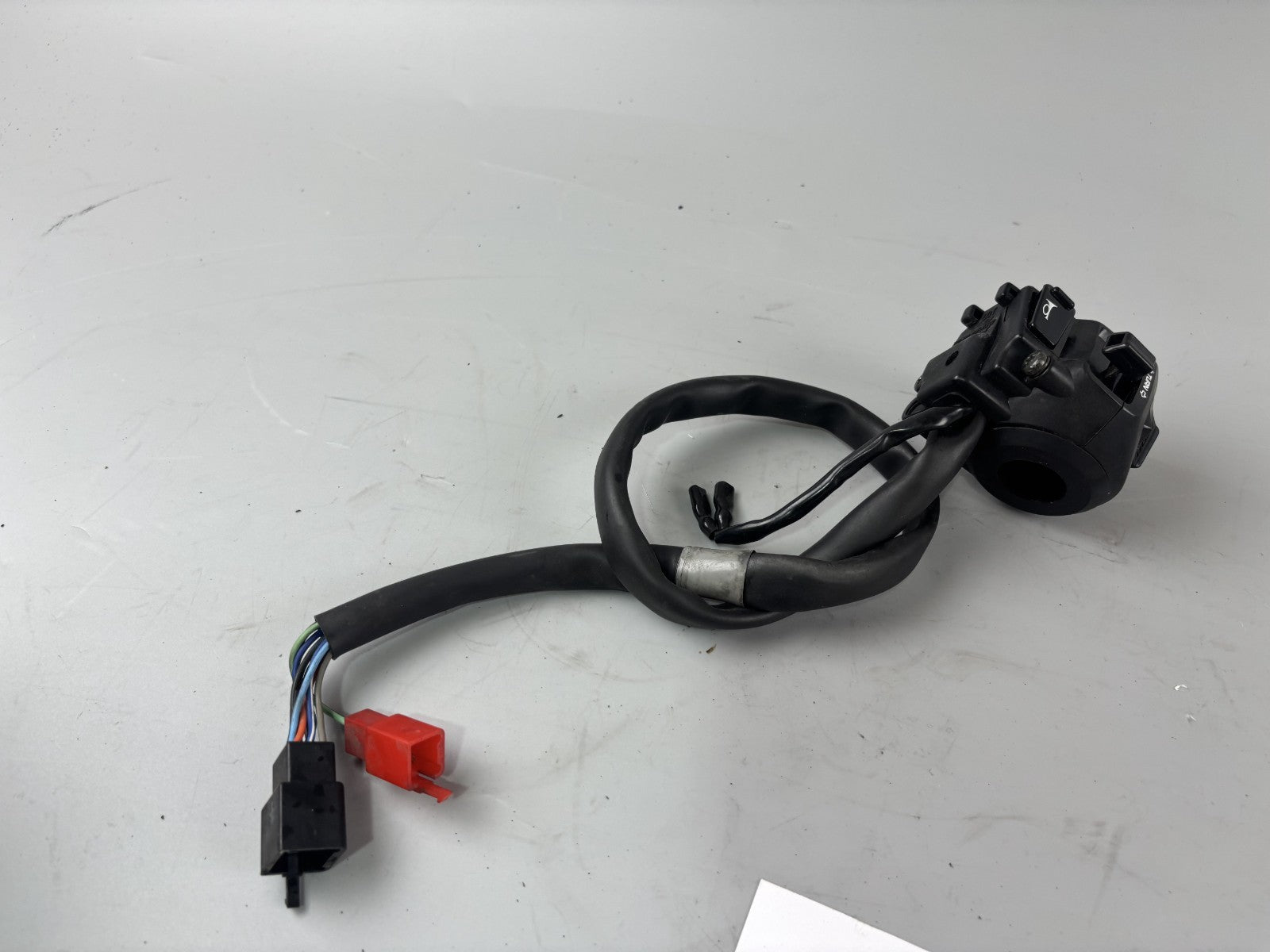 Honda VFR800 RC46/2 VTEC Lenkerschalter Handlebar links left Switch