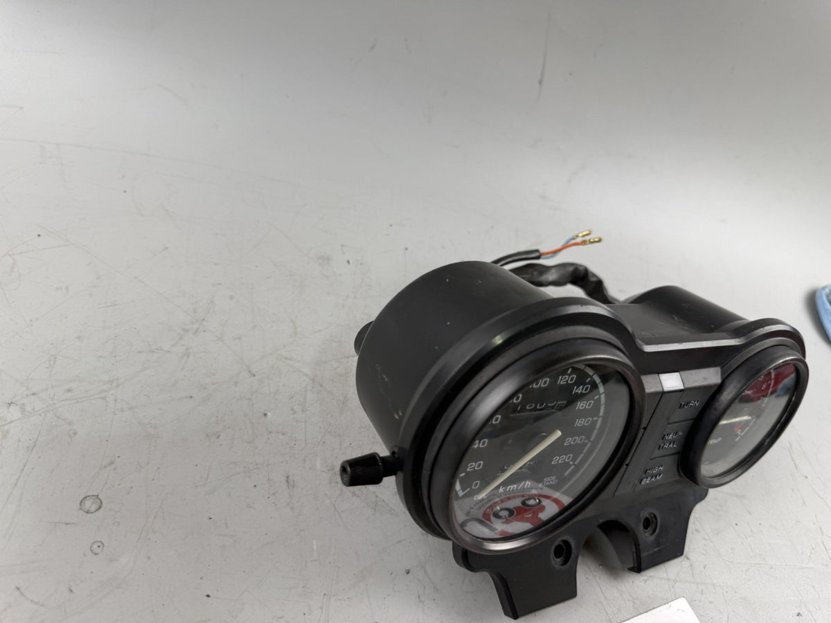 Honda NTV650 revere RC33 Cockpit Speedometer Instrumente Drehzalmesser Tacho