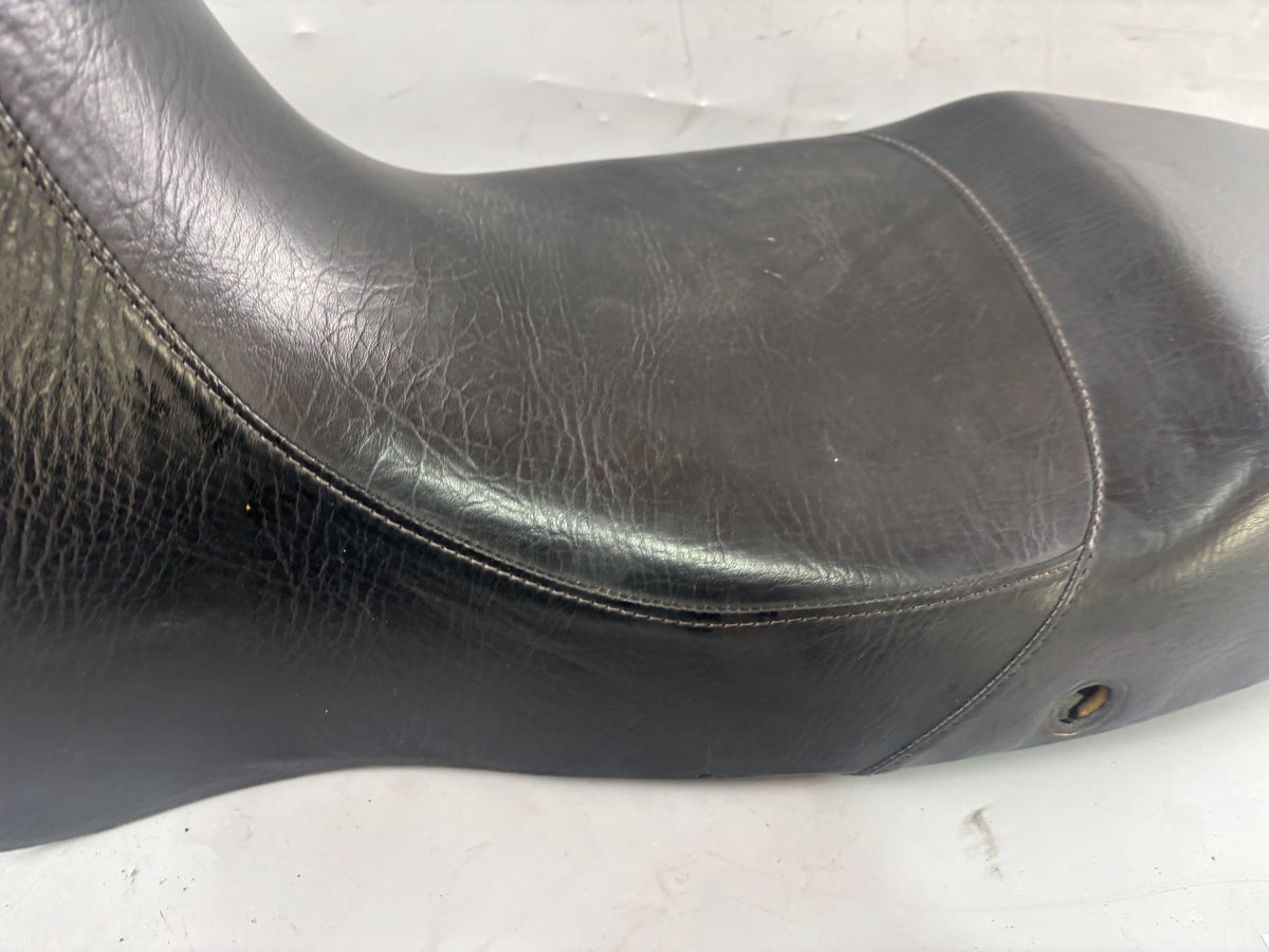 Yamaha TDM 850 3VD Sitzbank Sitz Seat Bezug Leder