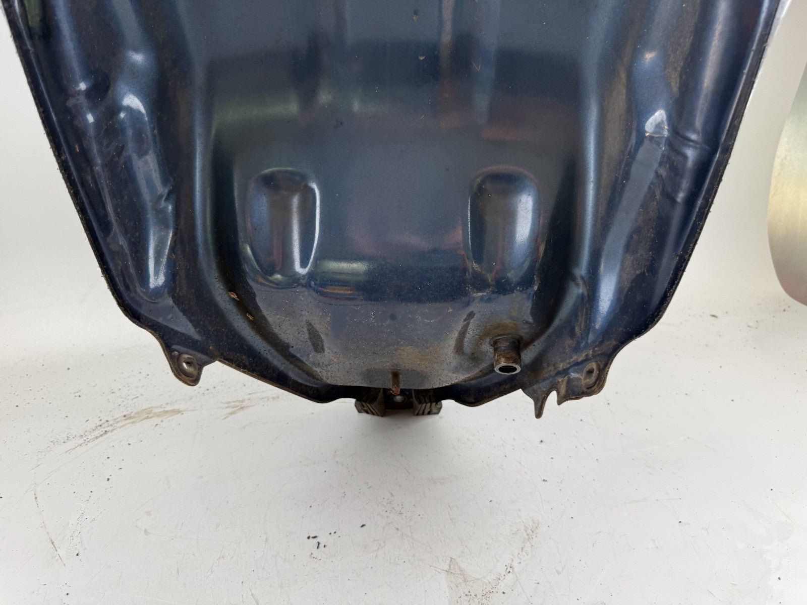 Honda CBR 600 F PC19 Tank Benzintank Kraftstofftank Gas Gasoline