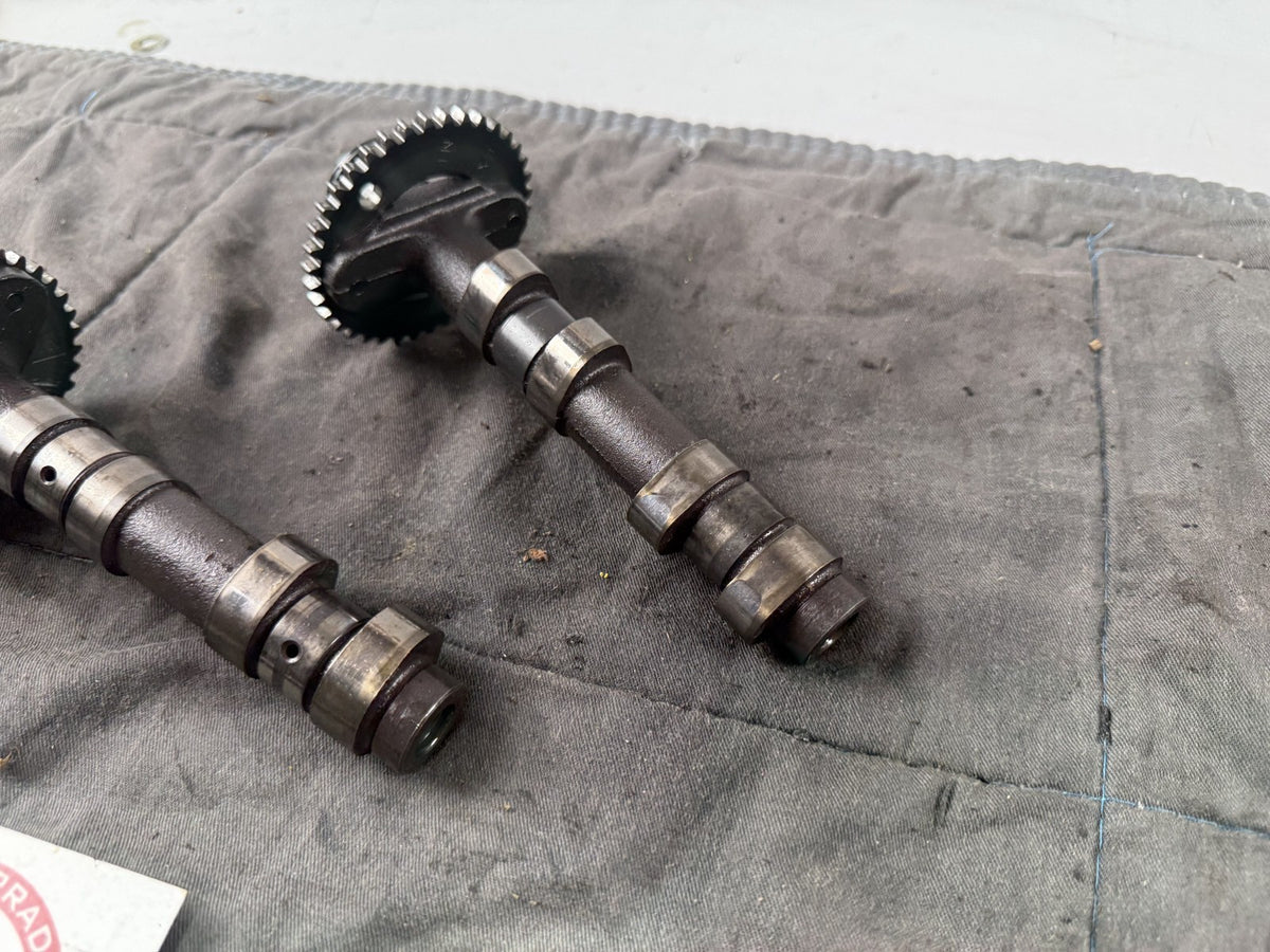 Kawasaki EL250 252 Eliminator Nockenwelle Einlasswelle Auslasswelle Motor Engine