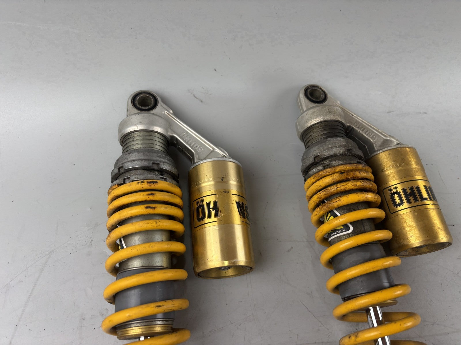 Yamaha XJR1300 RP02 Stoßdämpfer Federbein Federung Absorber Fork