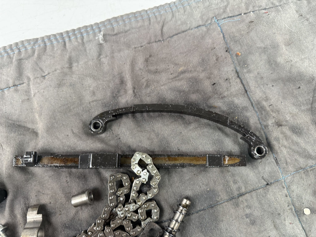 Kawasaki EL250 252 Eliminator Steuerkette Gleitschiene Steuerkettenspanner Motor