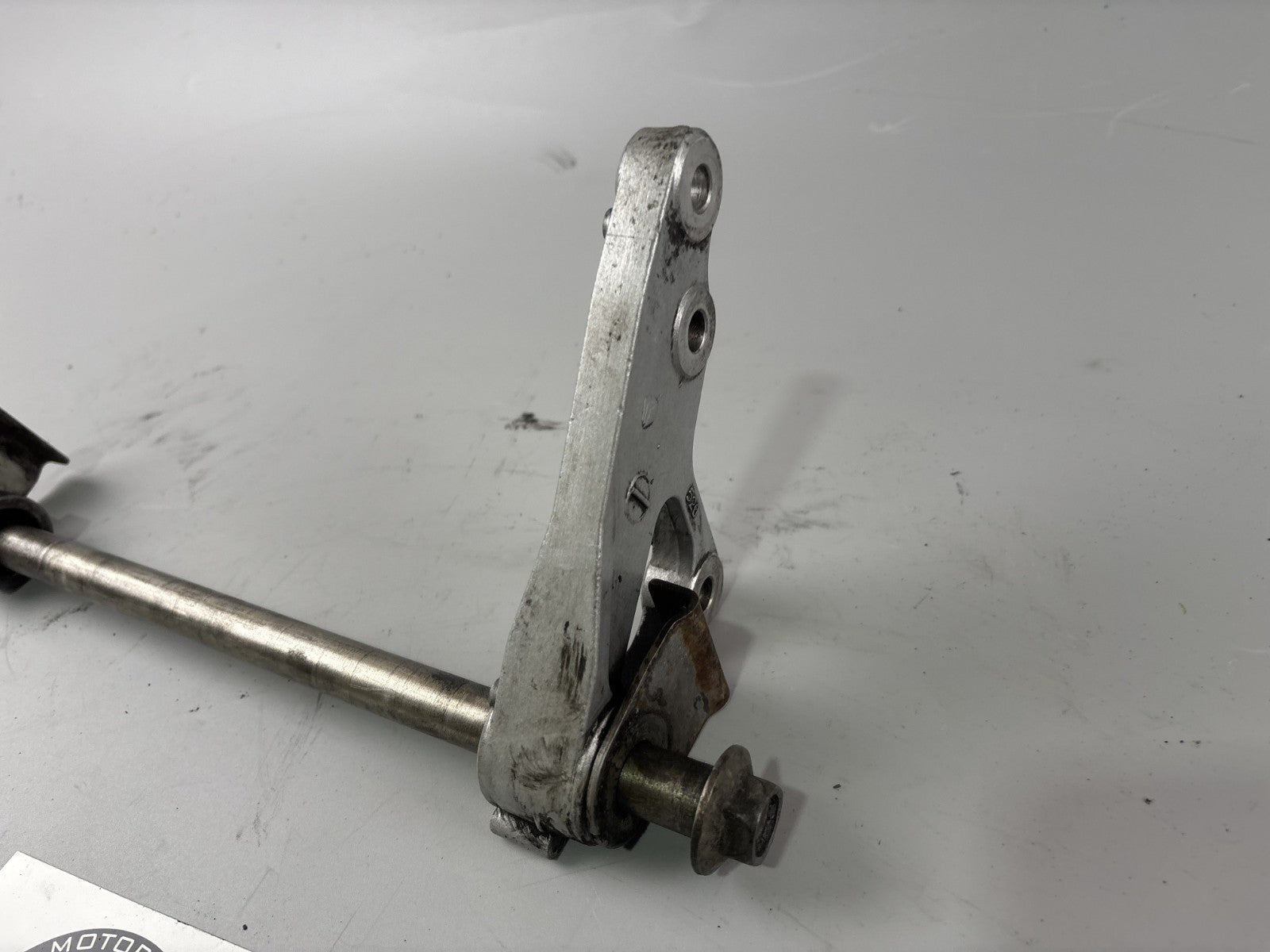 Kawasaki ZZR600D ZX600D Achse Hinterradachse Antrieb Aufhängung