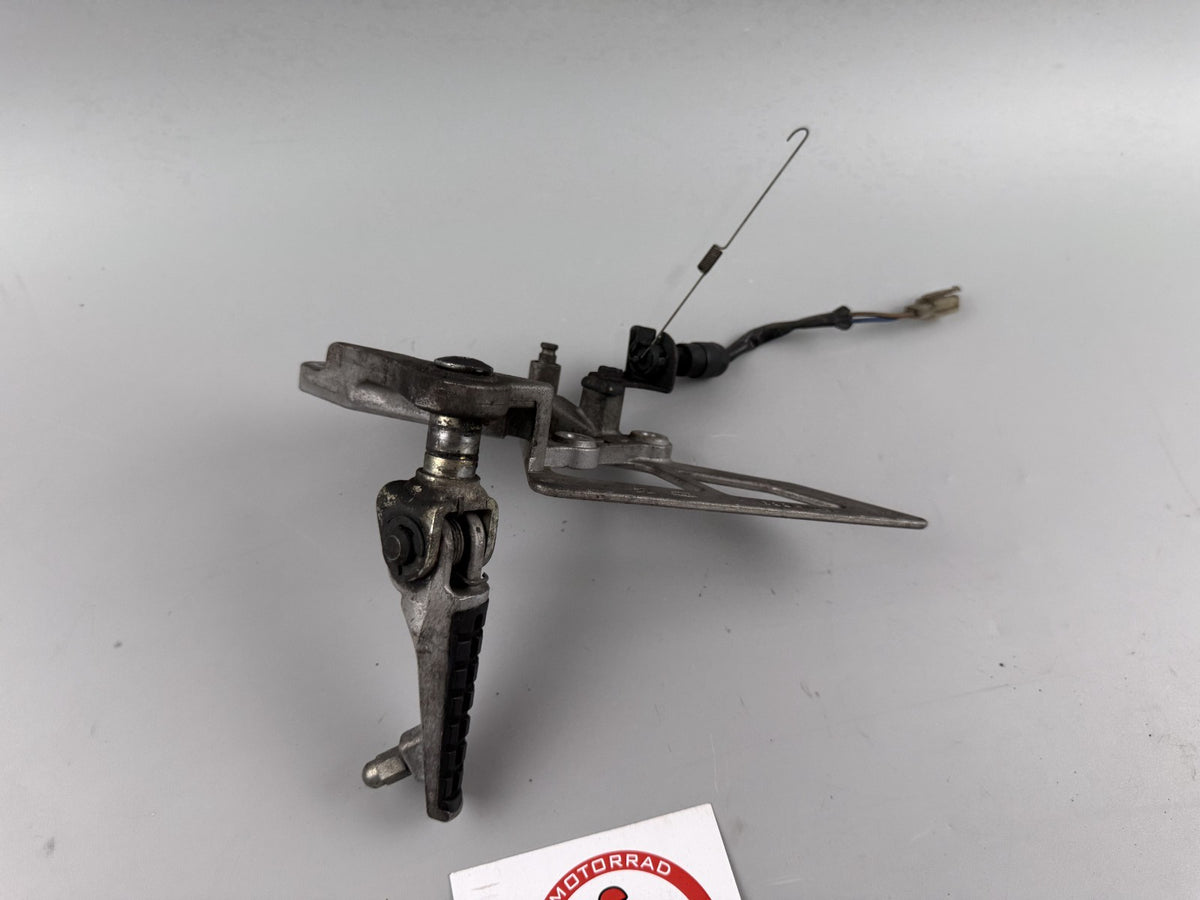 Kawasaki ZX-6R ZX600F Fußraste vorne Fahrerraste Foot Hangers rechts right