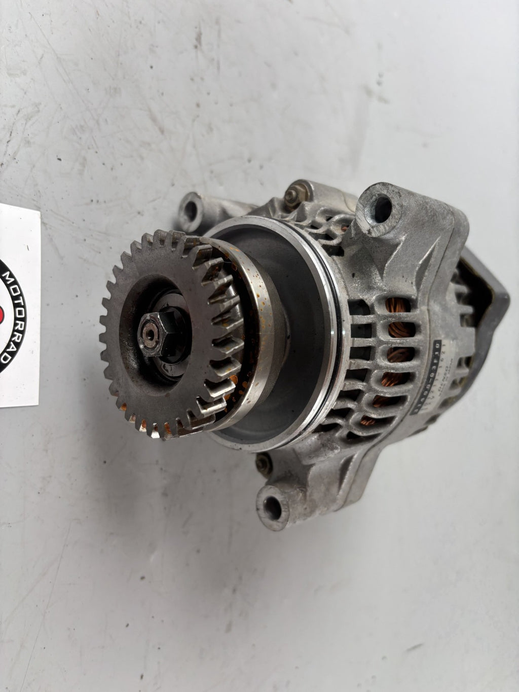 Suzuki GSX 750 AE Inazuma Lichtmaschine Lima Lightmachine Generator Electric