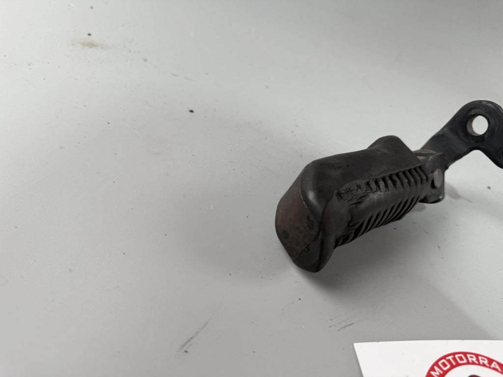Yamaha XS 400 12E Fußraste Fahrerfußraste Foot Step Hangers links left