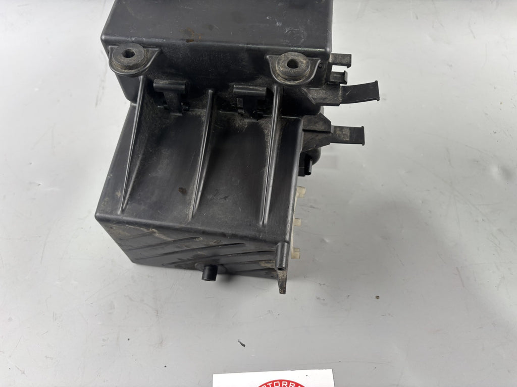 Honda CBR 1000F SC24 Batteriekasten Batteirefach Holder