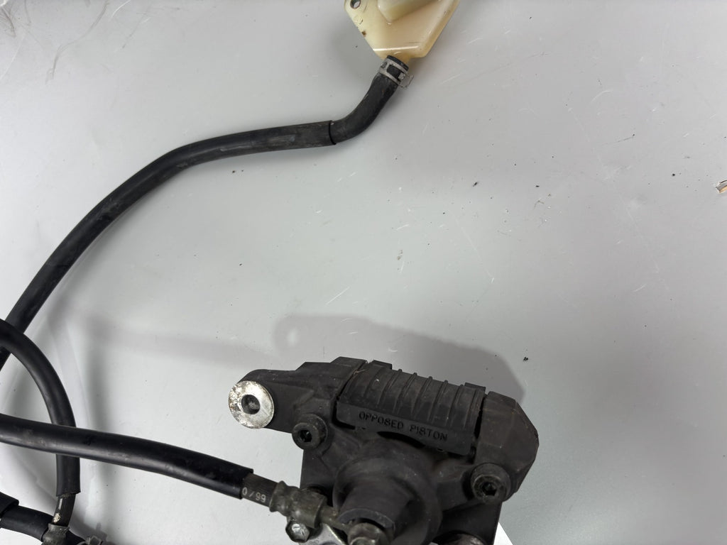 Suzuki SV650 N AV Bremse Brake Bremsanlage Bremssattel Zange hinten back