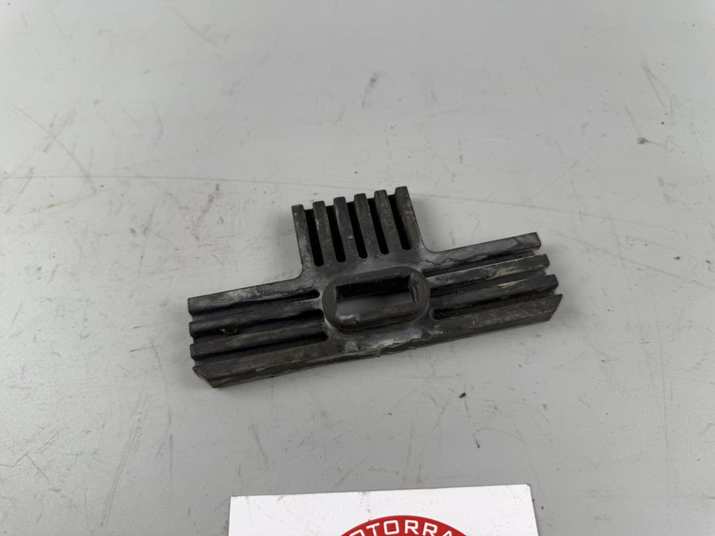 Yamaha XJ600 Diversion 4BR 4LX Tankgummi Rubber Vibrationsschutz