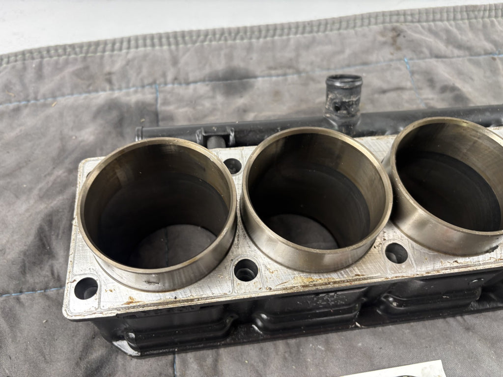 Kawasaki ZRX1100 ZRT10C Zylinder Cylinder Head Motor Engine Kolben