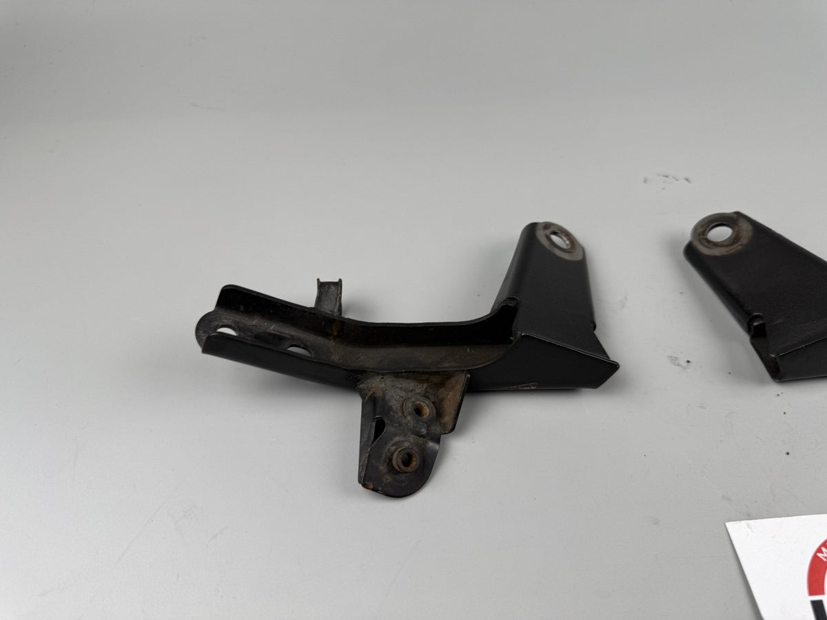 Honda CBR125 JC50 Motorhalterung Holder Engine Frame