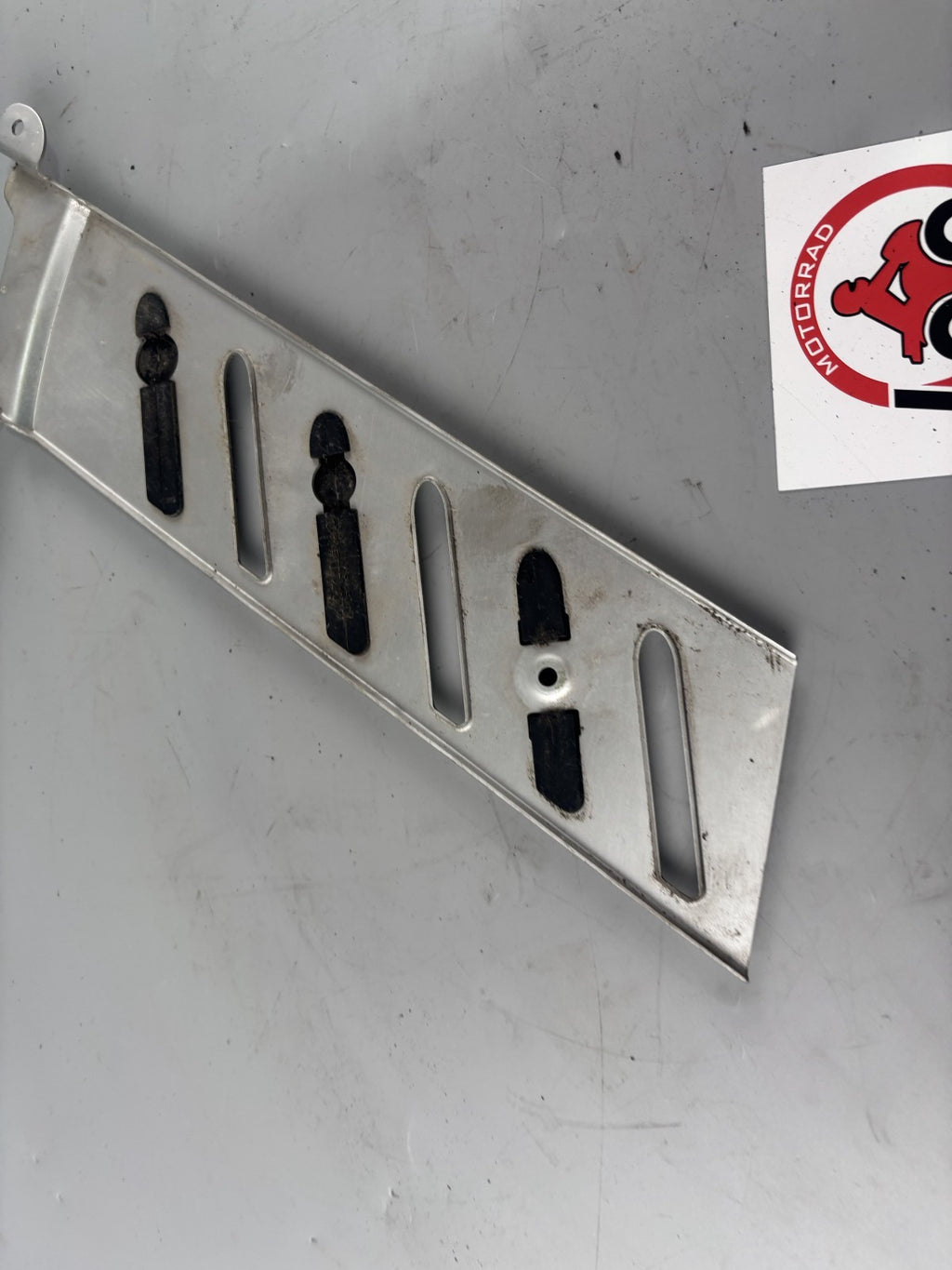 BMW F 650 CS Scarver Abdeckung Verkleidung Blende Seitendeckel