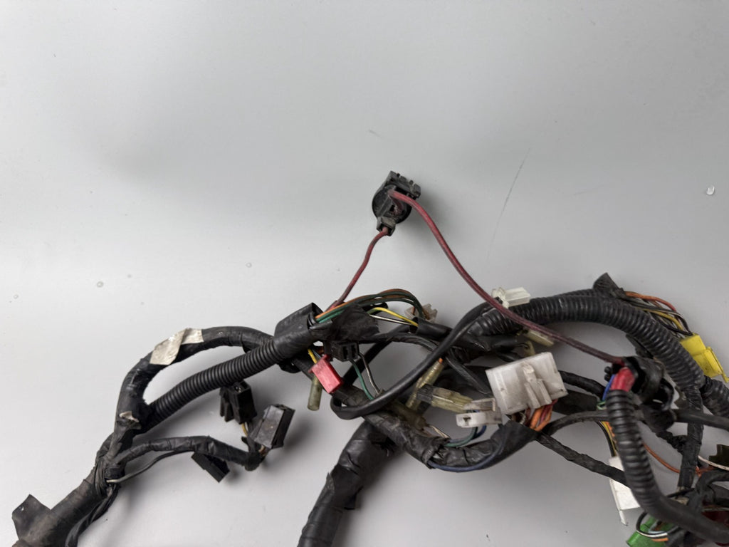 Suzuki GSX - R 1100 GV73C Kabelbaum Cable Stecker Kabelstrang Electric