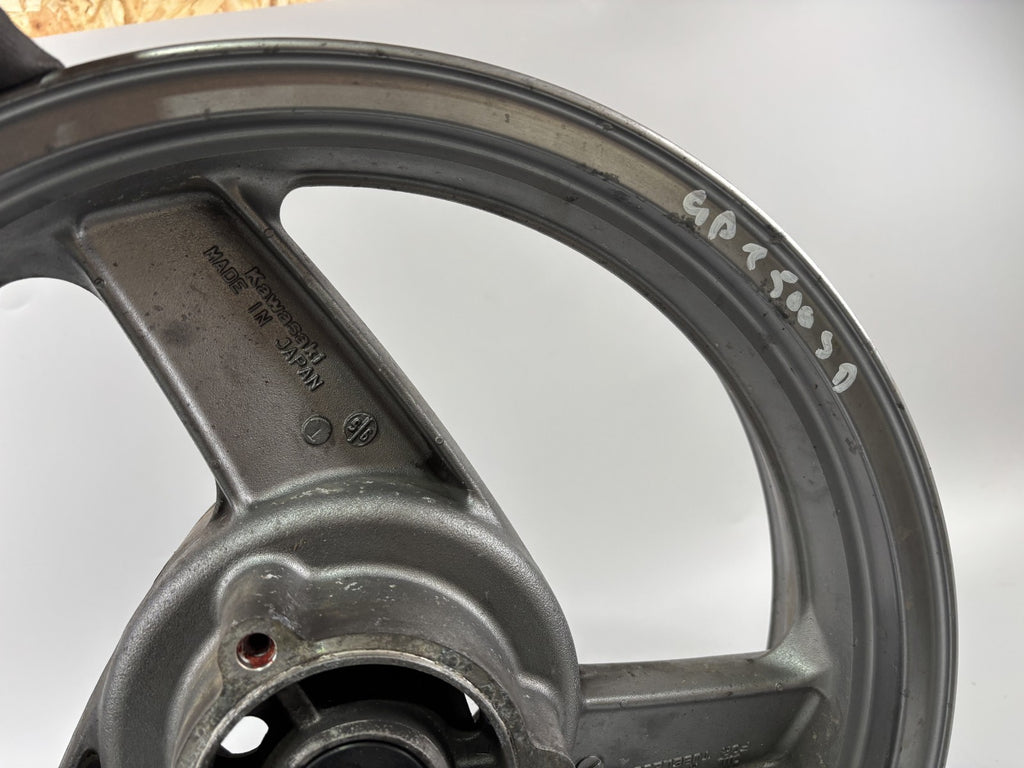 Kawasaki EX500D GPZ500S Hinterradfelge Felge Rim Rad hinten back Reifen