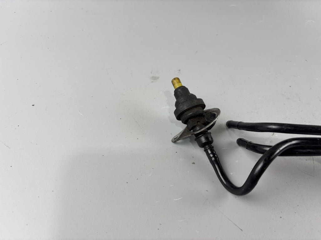 BMW R 1100 RS Einspritzleitung Benzinleitung Fuel Gasoline Einspritzdüsen Ventil
