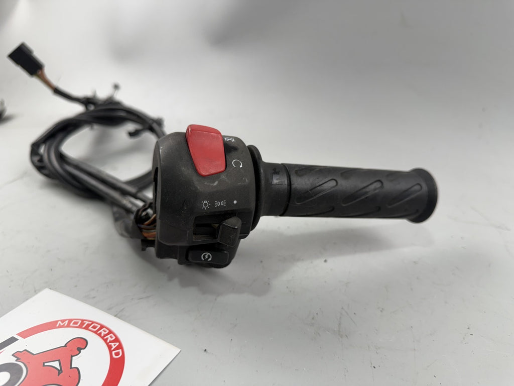 Suzuki GSX 750 AE Inazuma Lenkerschalter rechts right Handlebar Choke Switch