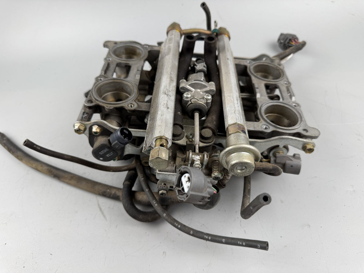 Honda VFR800 RC46 FI Drosselklappe Einspritzung Injection Einspritzanlage
