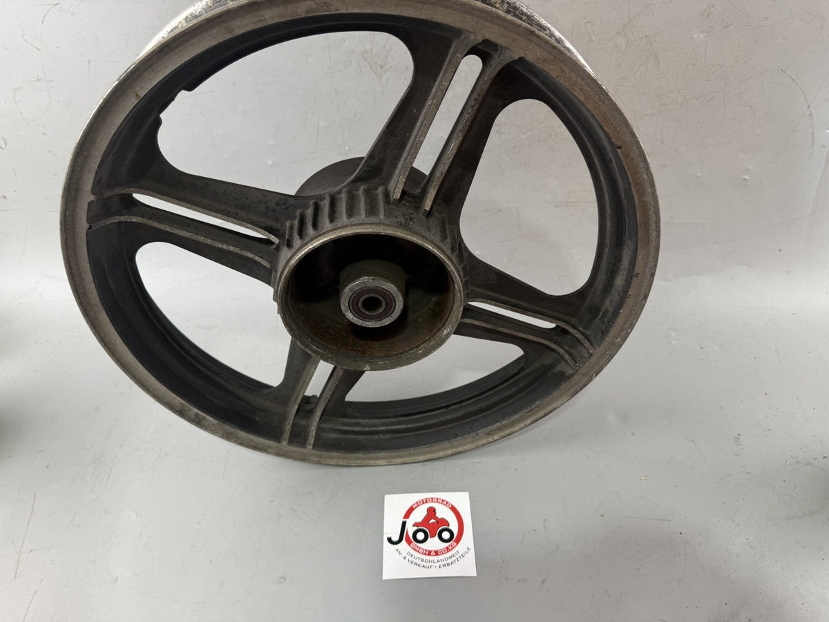 Honda CB 450 S PC 17 Hinterradfelge Wheel Felge hinten back Rad RIM