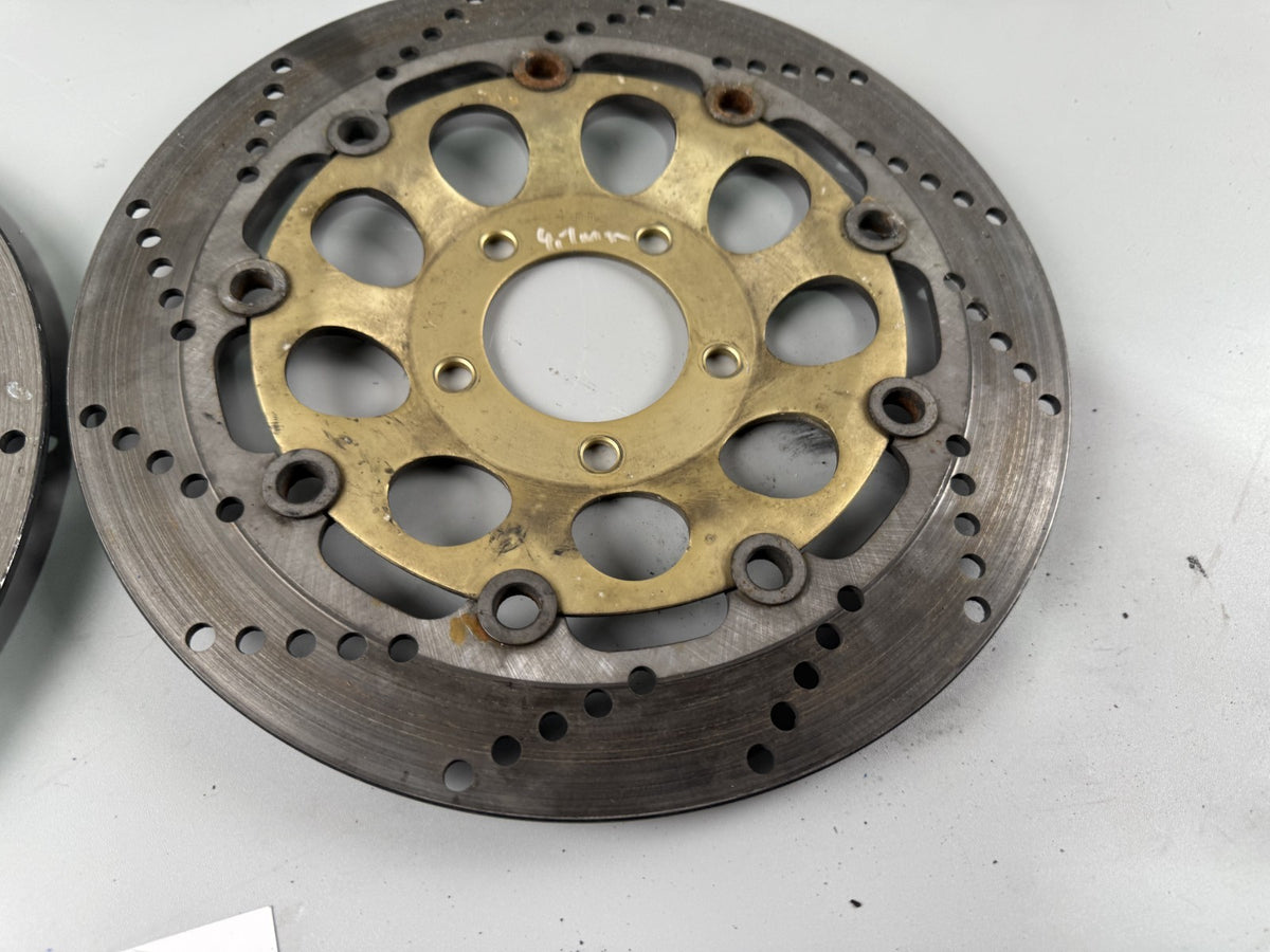 Suzuki GSF600 GN77B Bandit Bremsscheibe Scheiben Brakedisc vorne Bremse 4,1mm