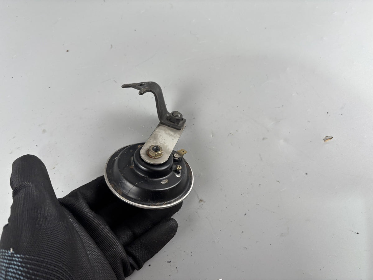 Suzuki SV650 N AV Hupe Horn Signal
