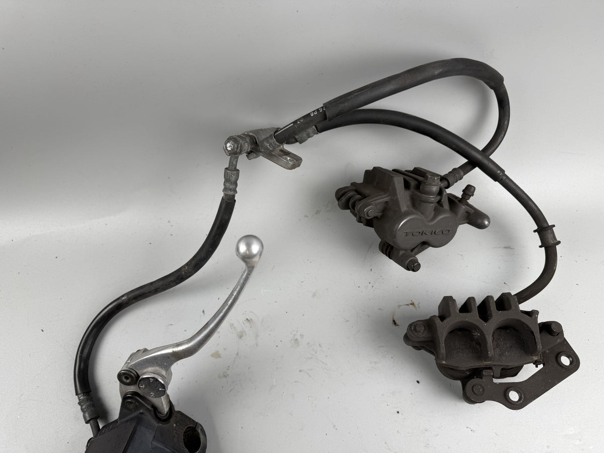 Suzuki GSX 750 AE Inazuma Bremse Bremsanlage Brake Sattel Pumpe vorn front