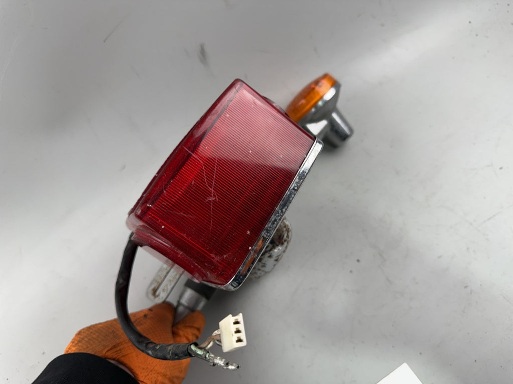 Suzuki GN250 NJ42A Rücklicht Backlight Bremslicht Brakelight Blinker Cover