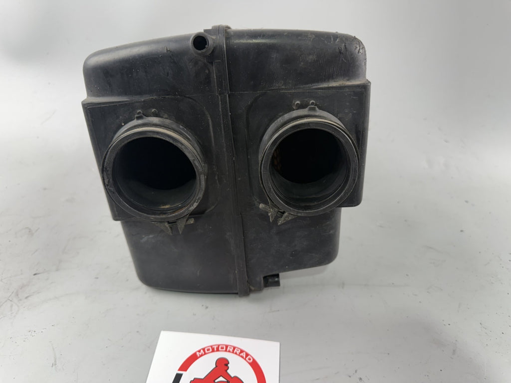 Suzuki GS 500 E GM 51 B Luftfilterkasten Airbox Ansaugung Motor Engine