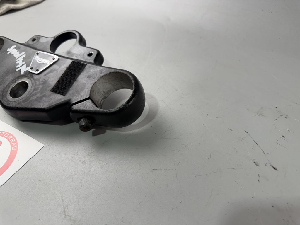 Triumph Speed Triple 900 T300B Gabelbrücke Gabel Fork Bridge Verbindung