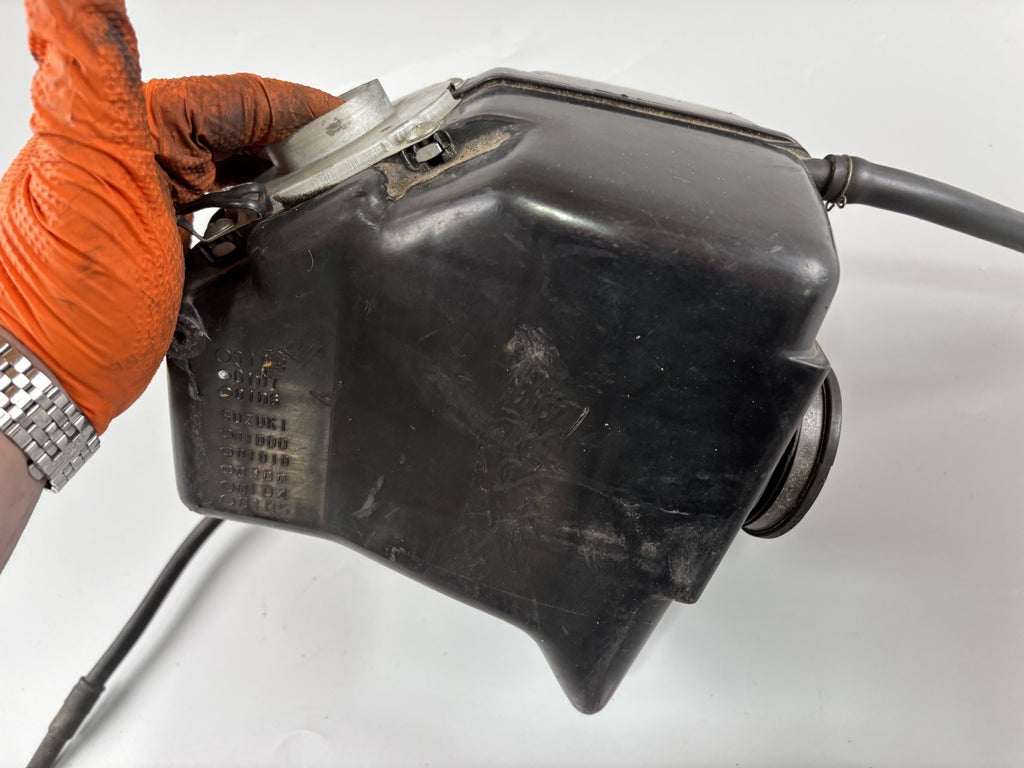 Suzuki GS 500 EU GM51B Luftfilterkasten Airbox Ansaugung Vergaser Luft Air