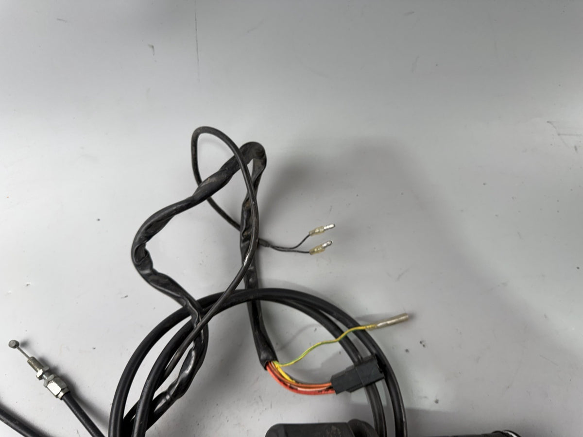 Suzuki GSF600 GN77B Bandit Lenkerschalter Lenkerarmatur Handlebar rechts right