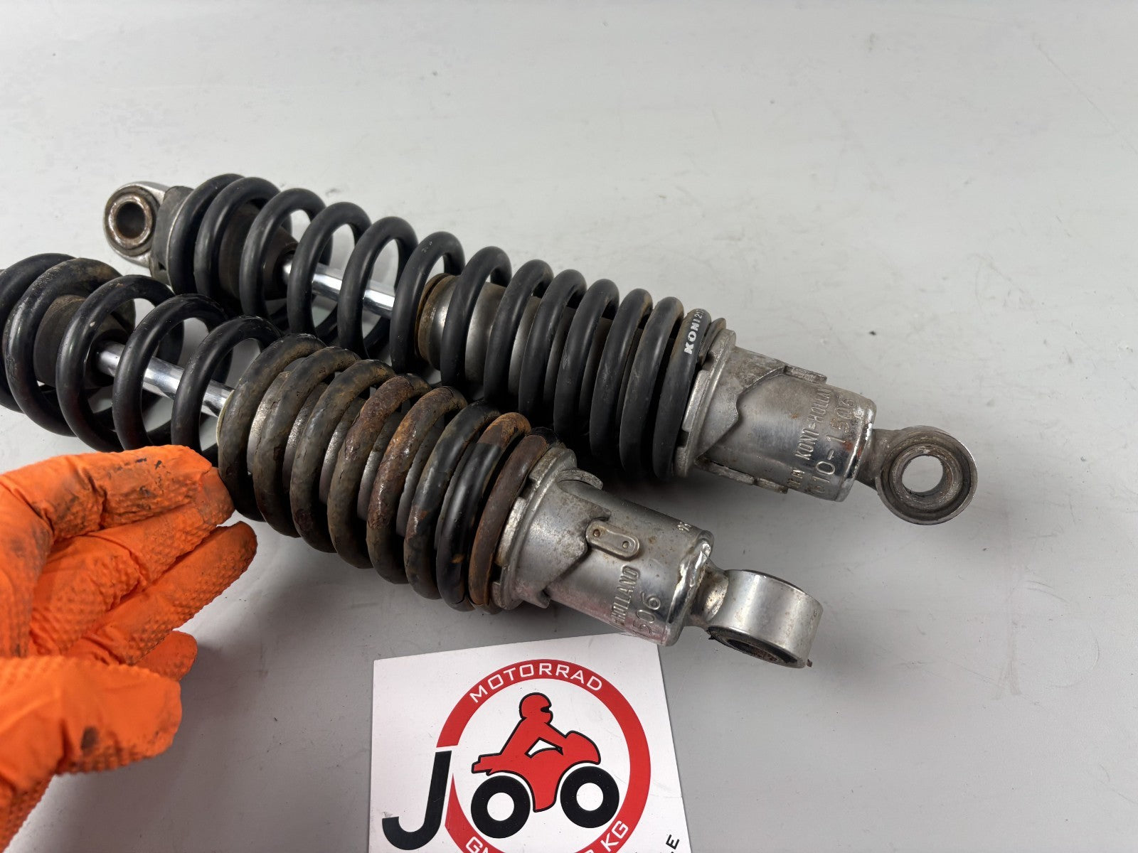 Yamaha XJ900 F 4BB Federbein Stoßdämpfer Fork Absorber Spring back hinten