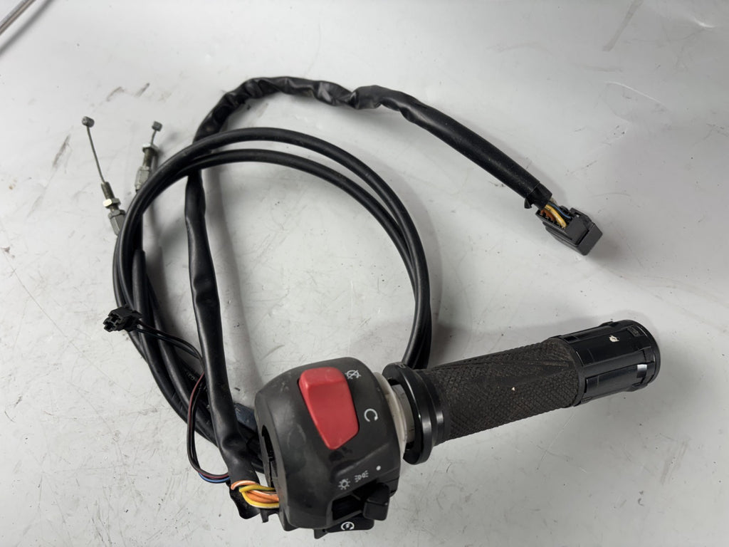 Suzuki GSX 750 AE Inazuma Lenkerschalter rechts right Handlebar Choke Switch