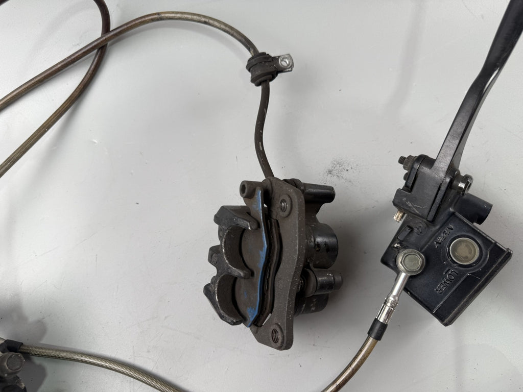 Triumph Tiger 900 T400 Bremsanlage Bremse Brake Sattel Pumpe vorne front