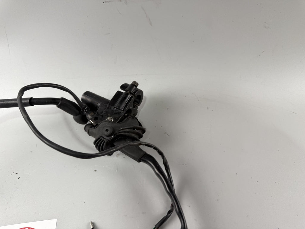 Yamaha XS 400 12E Bremspumpe Brake Pump Bremse Leitung