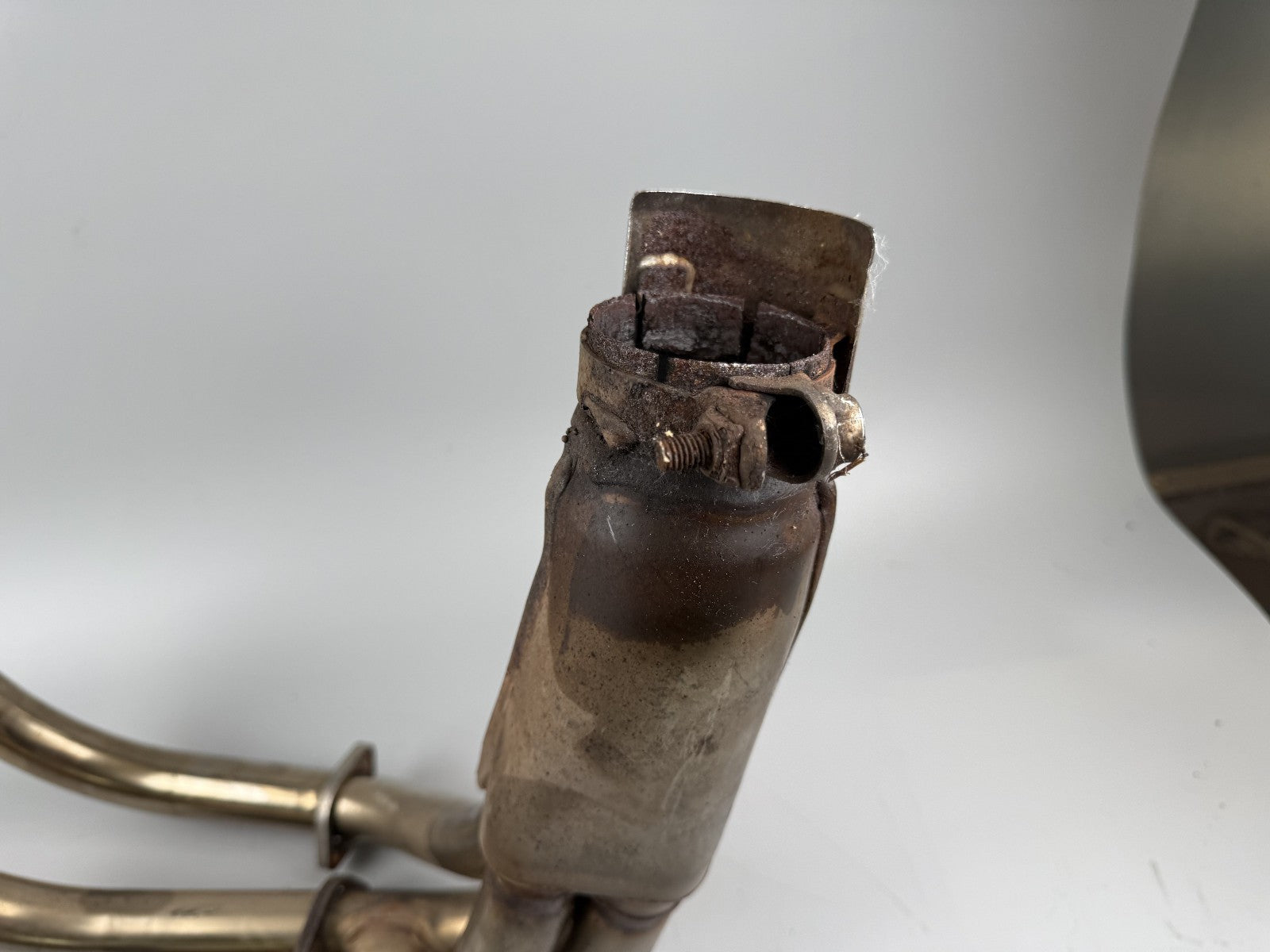 Suzuki GSX750 AE Inazuma Krümmer Downpipe Exhaust Auspuff Motor Engine