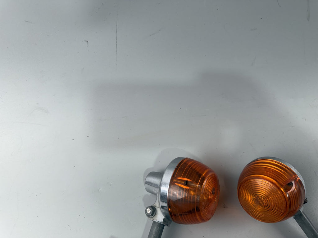 Honda CX500 Güllepumpe Blinker turn Signal Holder Halterung Blinkerpaar