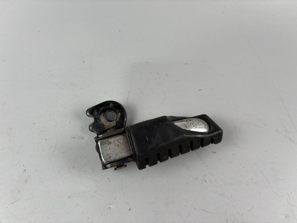 Kawasaki EX500D GPZ500S Fußraste Foot Hangers Step hinten back rechts right