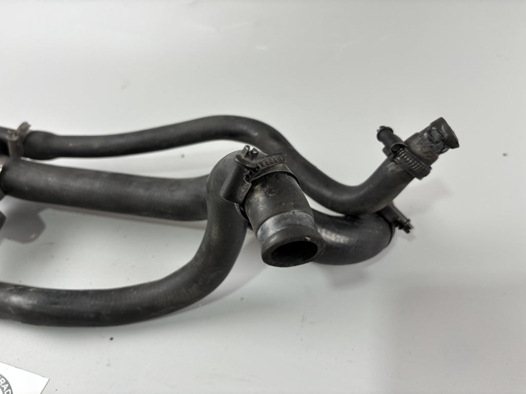 Triumph Daytona 955 T 595 Gehäuse Thermostat Motor Engine Wasserkühler Coolee