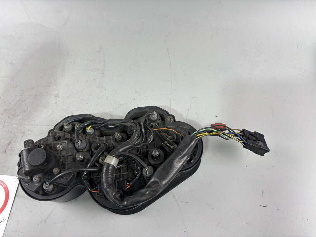 Suzuki GSX-R 750 W GR7BB Tacho Speedometer DZM Drehzahlmeser Instrumente Cockpit