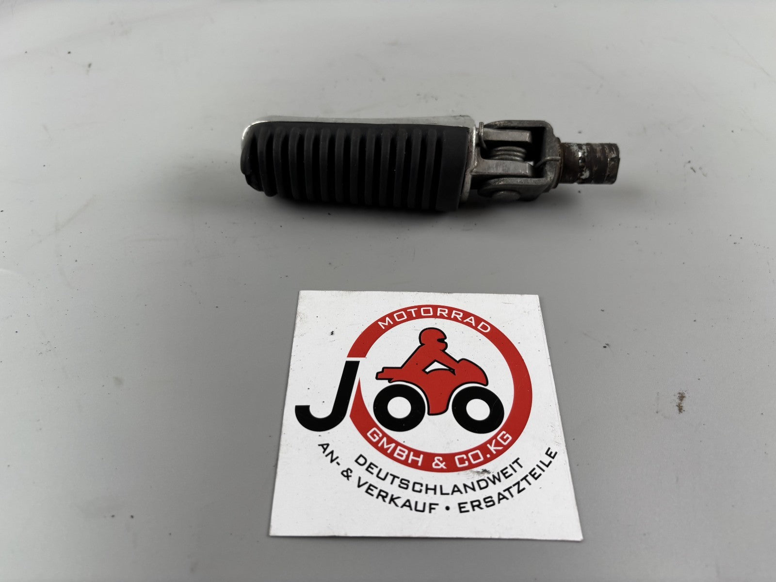 Yamaha FZS600 Fazer RJ02 Fußraste Foot Hangers Step rechts right vorne front